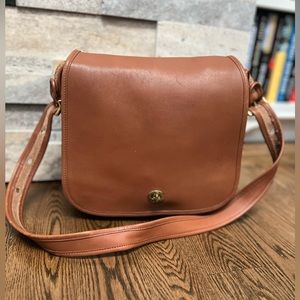 Vintage Coach Stewardess Bag (model 9525)